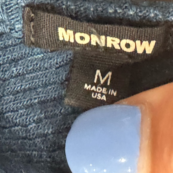 Monrow Dress - Picture 4 of 8